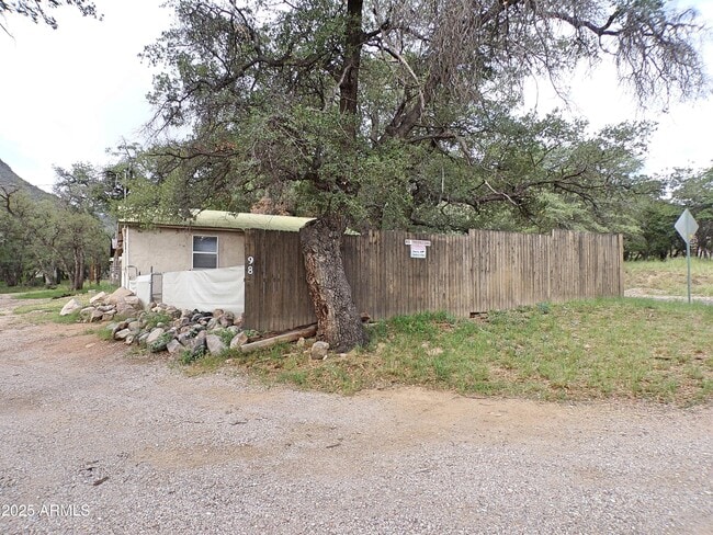 Foto del edificio - 100 E Ramsey Canyon Rd
