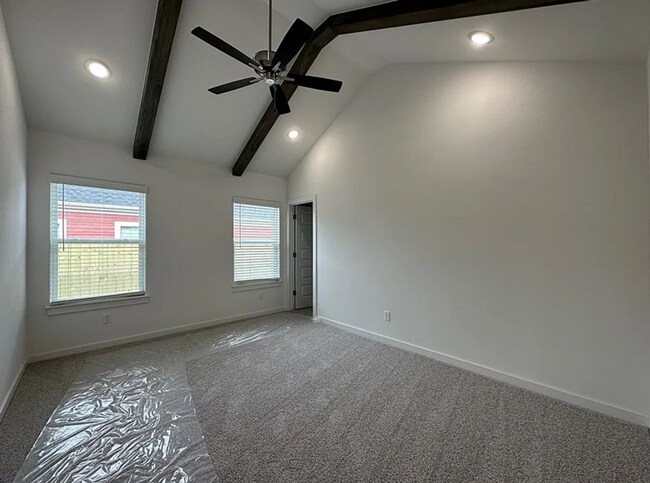 Foto del edificio - 5812 W Greens Chapel Rd