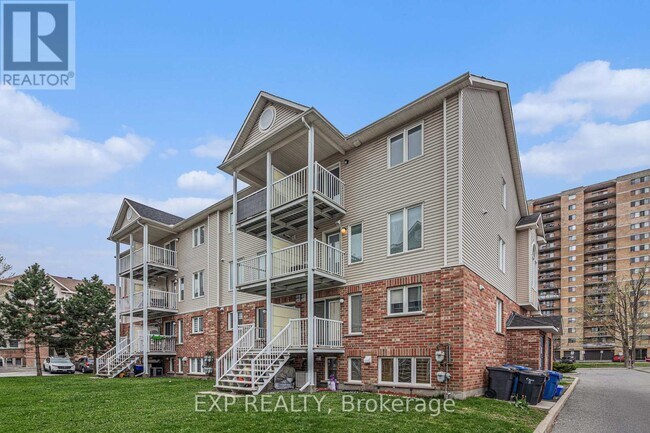 Photo du bâtiment - 1512-1512 Walkley Rd