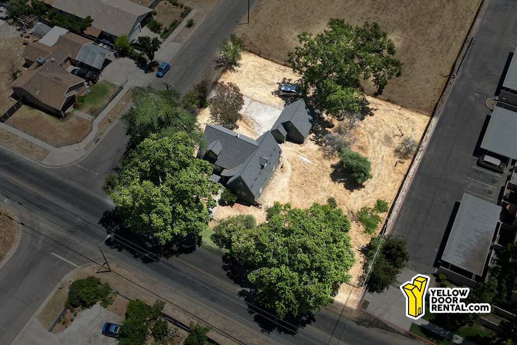 Primary Photo - 248 N Willow Ave