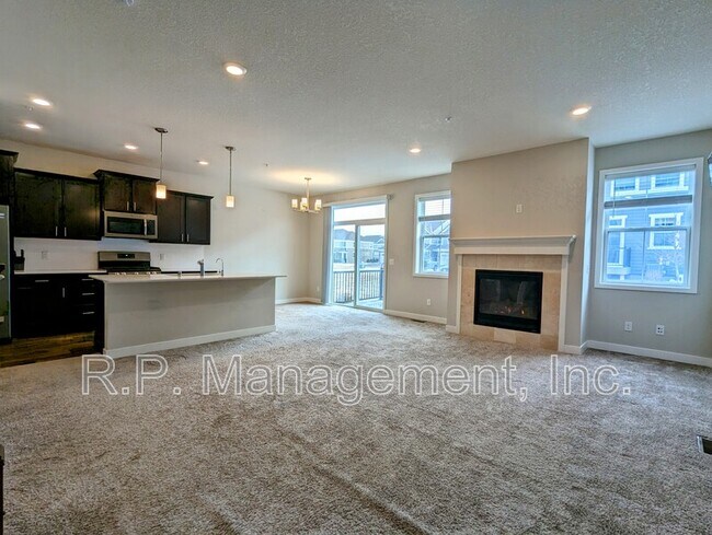 Building Photo - 18319 Glassner Way