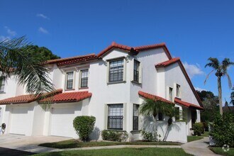 Building Photo - 13485 Fountain View Blvd