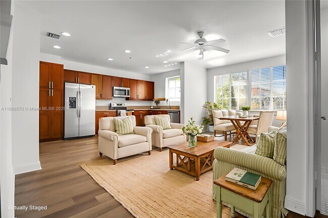 Foto del edificio - 1332 SW 2nd Ct