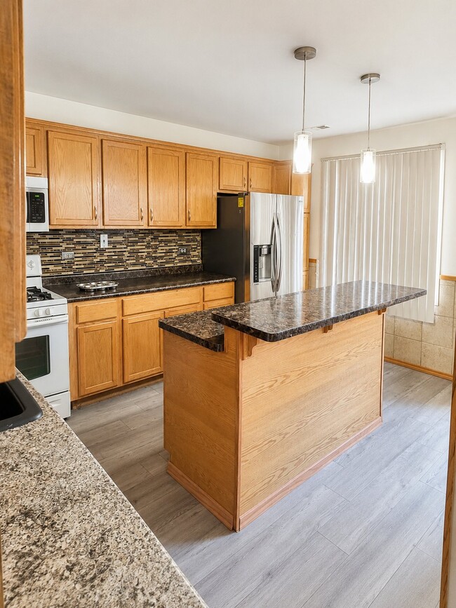 Photo - 12741 Kenneth Ave Townhome