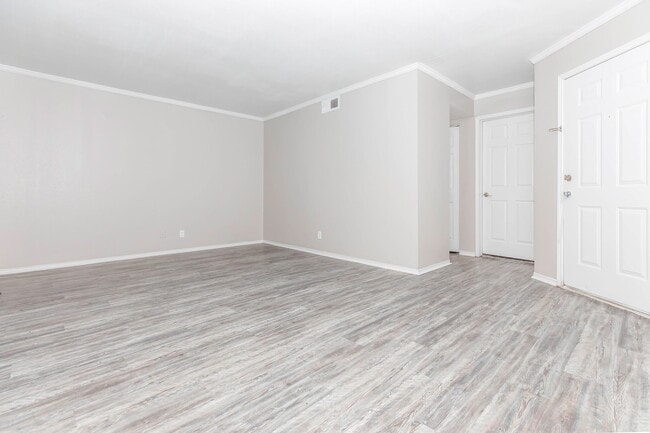 Interior Photo - Mills Run Apartments
