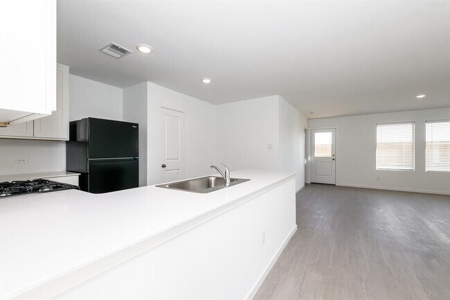 Building Photo - 12516 Huntington Rdg Wy