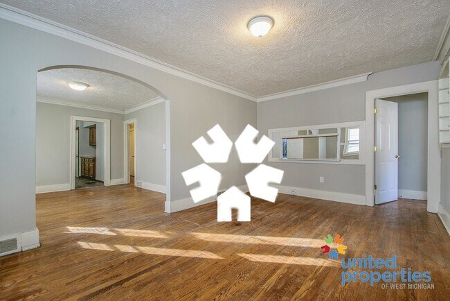 Foto del edificio - 416 Oakdale St SE