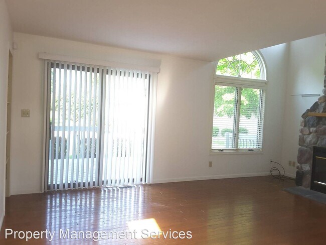 Foto del edificio - 3 br, 3 bath House - 921 Larimer Drive