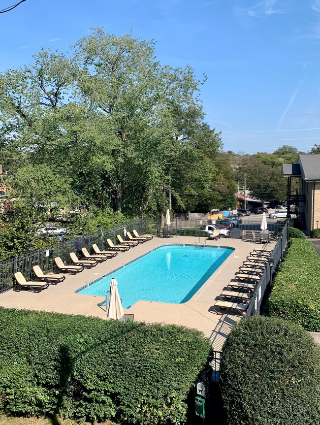 4425 Westlawn Dr Unit C206, Nashville, TN 37209 Condo for Rent in