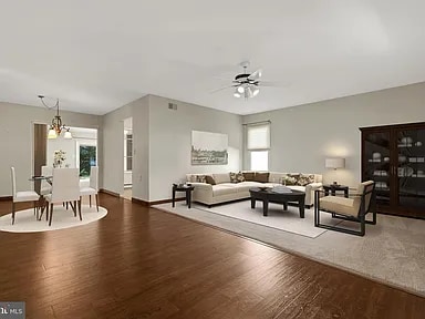 Primary Photo - 36 Finchley Ct