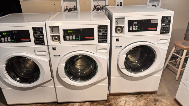 Foto del edificio - 4441 N Central Ave