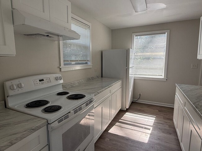Building Photo - 3 Bedroom 1 Bath home in Valdosta Close to VSU