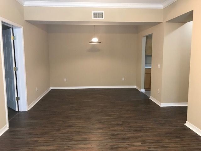 Building Photo - 2 Bedroom Unit in Creets Crossing