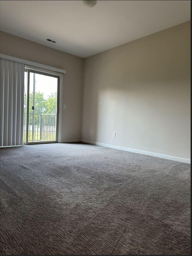 Building Photo - 205 Legato Dr