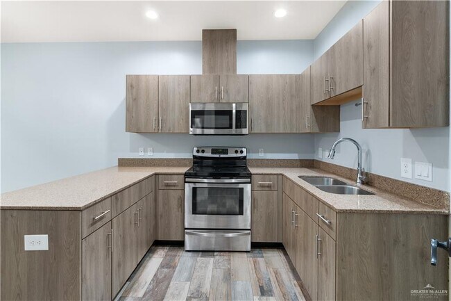 Foto del edificio - 13 Teague Ave