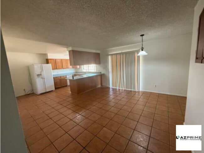 Building Photo - HAPPY HOME