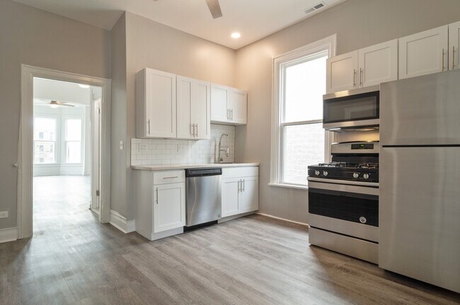 Foto del edificio - 1714 N Whipple St