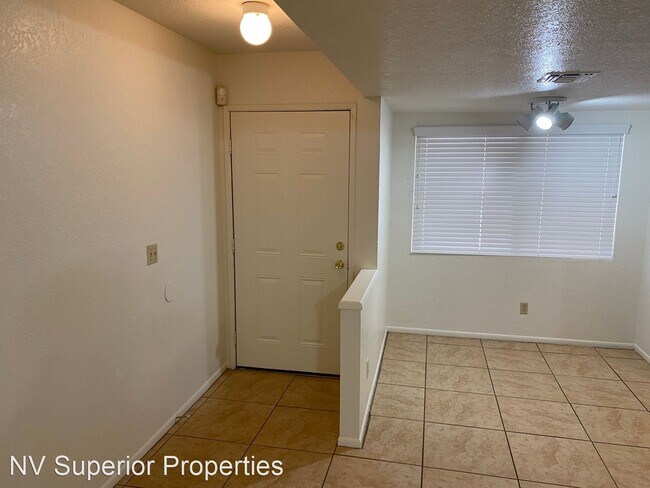 Foto del edificio - 4 br, 2 bath House - 545 Van Dornum Avenue