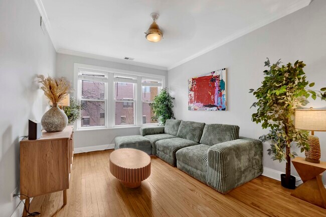 Foto del edificio - 3400 N Bell Ave