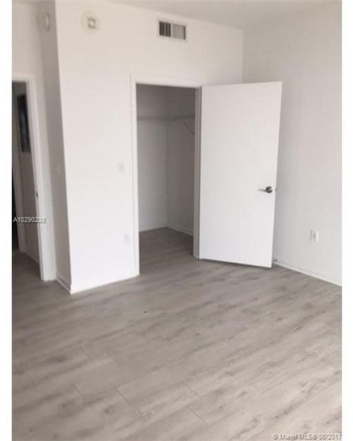 244 Biscayne Blvd, Miami, FL 33132 - Apartment for Rent in Miami, FL ...