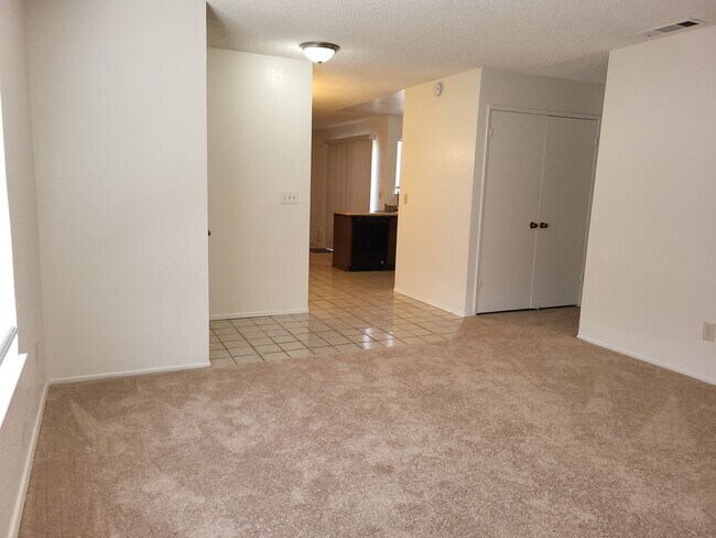 Foto del edificio - Charming Court home