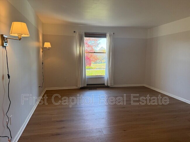 Foto del edificio - 8112 Pete Wiles Rd