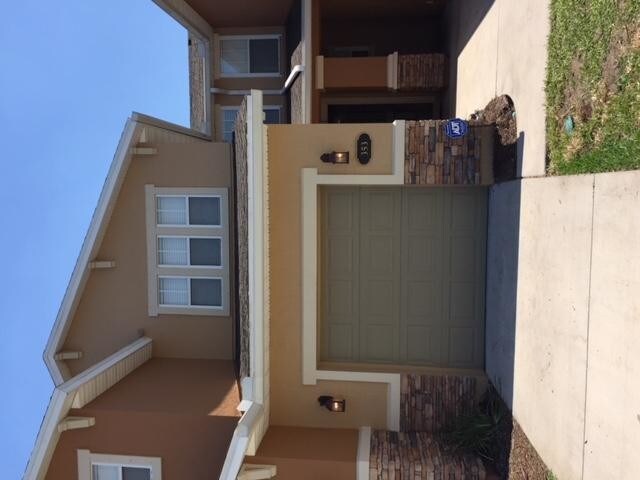 Building Photo - 353 Volterra Pl