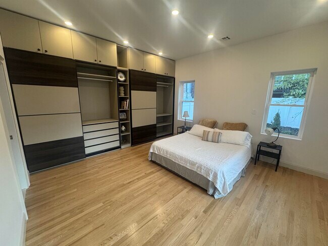 Foto del edificio - 315 25th St