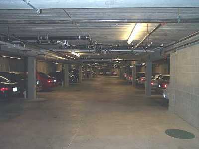 Foto del edificio - 300 1st Ave NE
