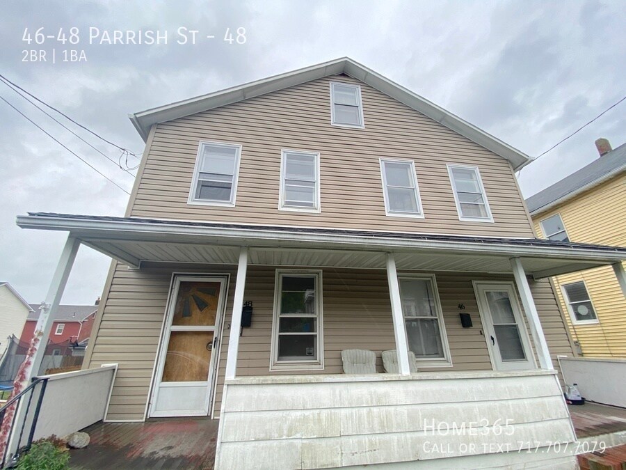 Primary Photo - 2 BR 1 BA - Sunny/Cosy Half Double Duplex,...