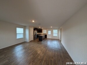 Building Photo - 913 Andean Emerald