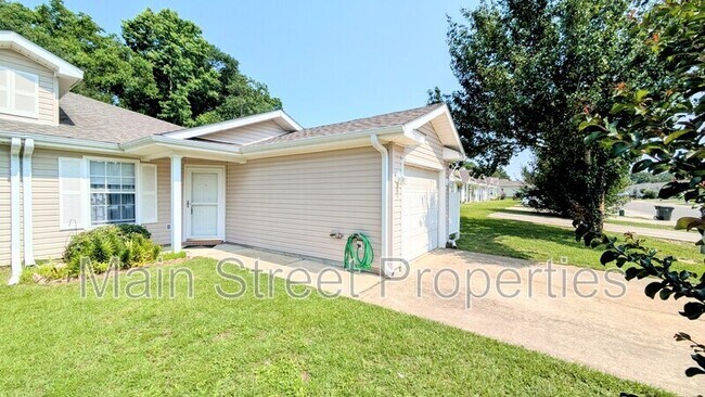 Foto del edificio - 7889 Stonebrook Dr
