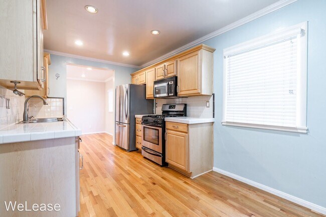 Building Photo - 3 br, 2 bath House - 4712 Altadena Ave