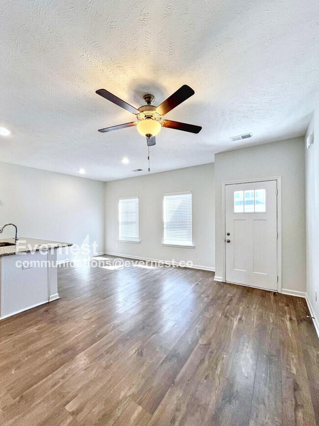 Foto del edificio - 218 Ansley Wy