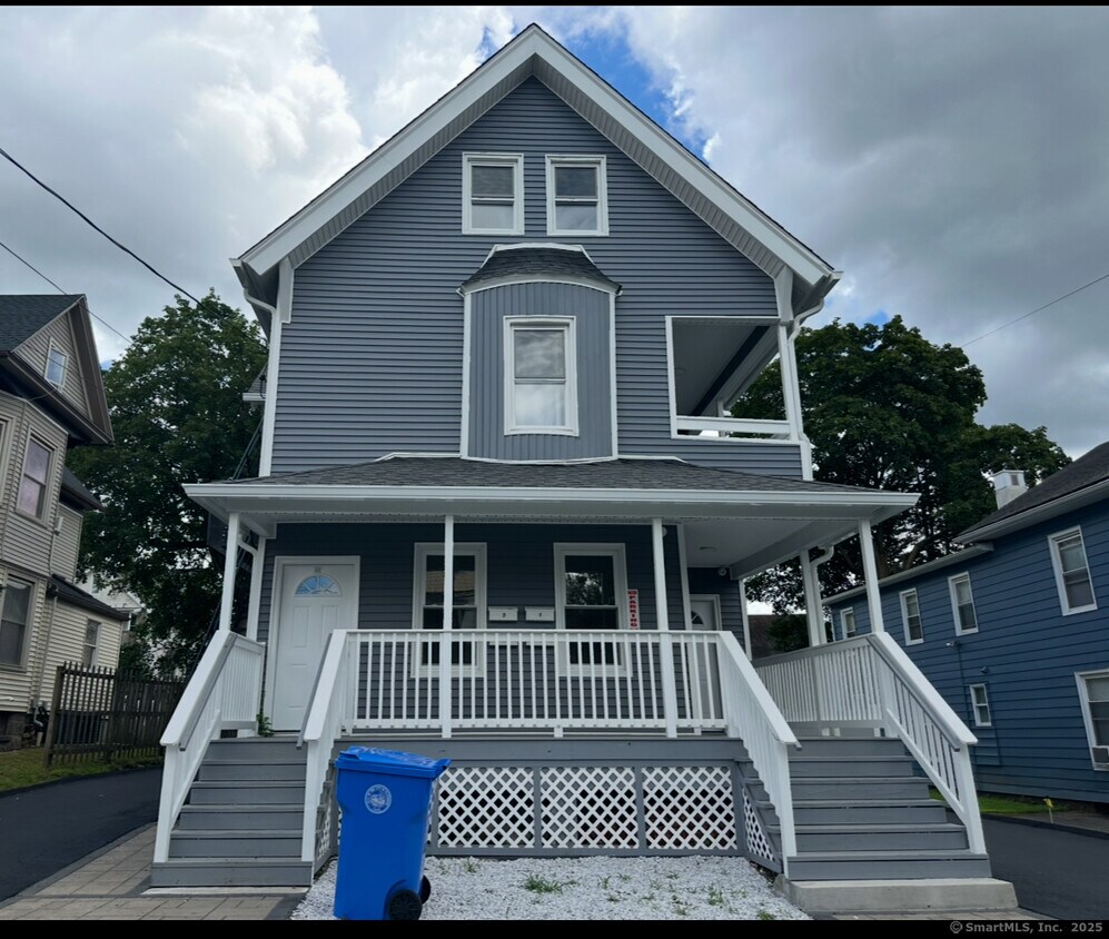 Primary Photo - 42 Waterville St
