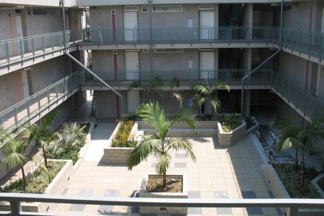 Patio - Palms Point Apartments