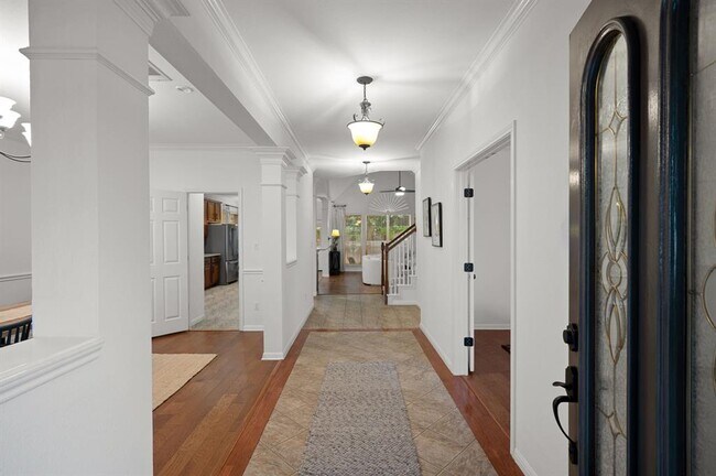 Foto del edificio - 1606 Buttercup Creek Blvd