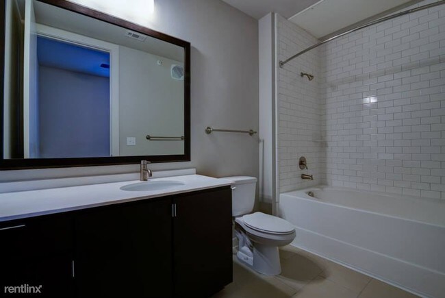 Foto del edificio - 122 Roy Smith St