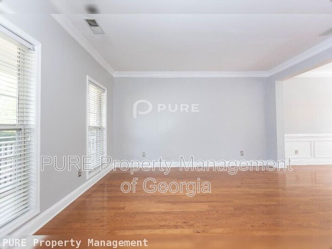 Building Photo - 2212 Caneridge Ct