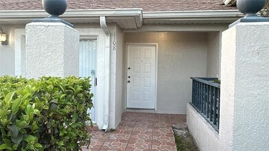 Building Photo - 1108 Lucaya Cir