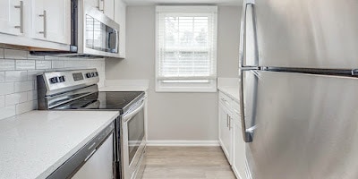 Building Photo - Single Room for Rent