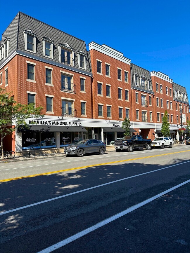 Foto del edificio - South & Hickory Place