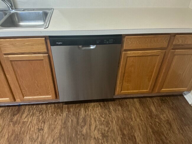 Foto del edificio - 2063 Corner Meadow Cir