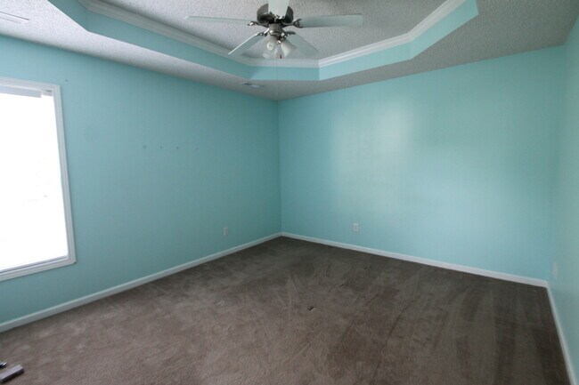 Foto del edificio - Exclusively Offered by Muse Realty, LLC