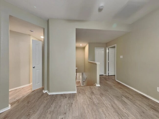 Building Photo - 7213 Fossil Garden Dr