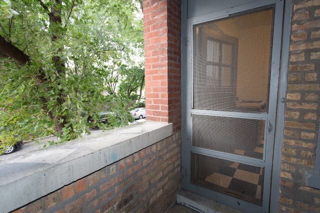 Foto del edificio - 3523 N Racine Ave