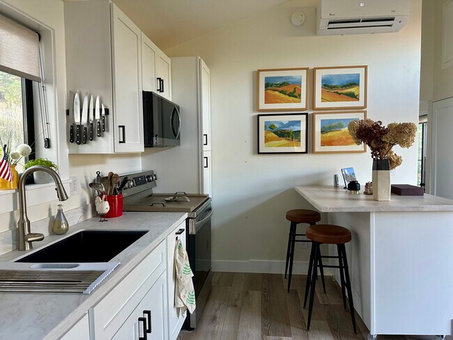 Foto del edificio - 2920 Curlew Mine Rd