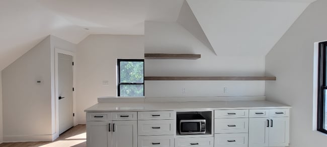 Foto del edificio - 2133 N Talbott St