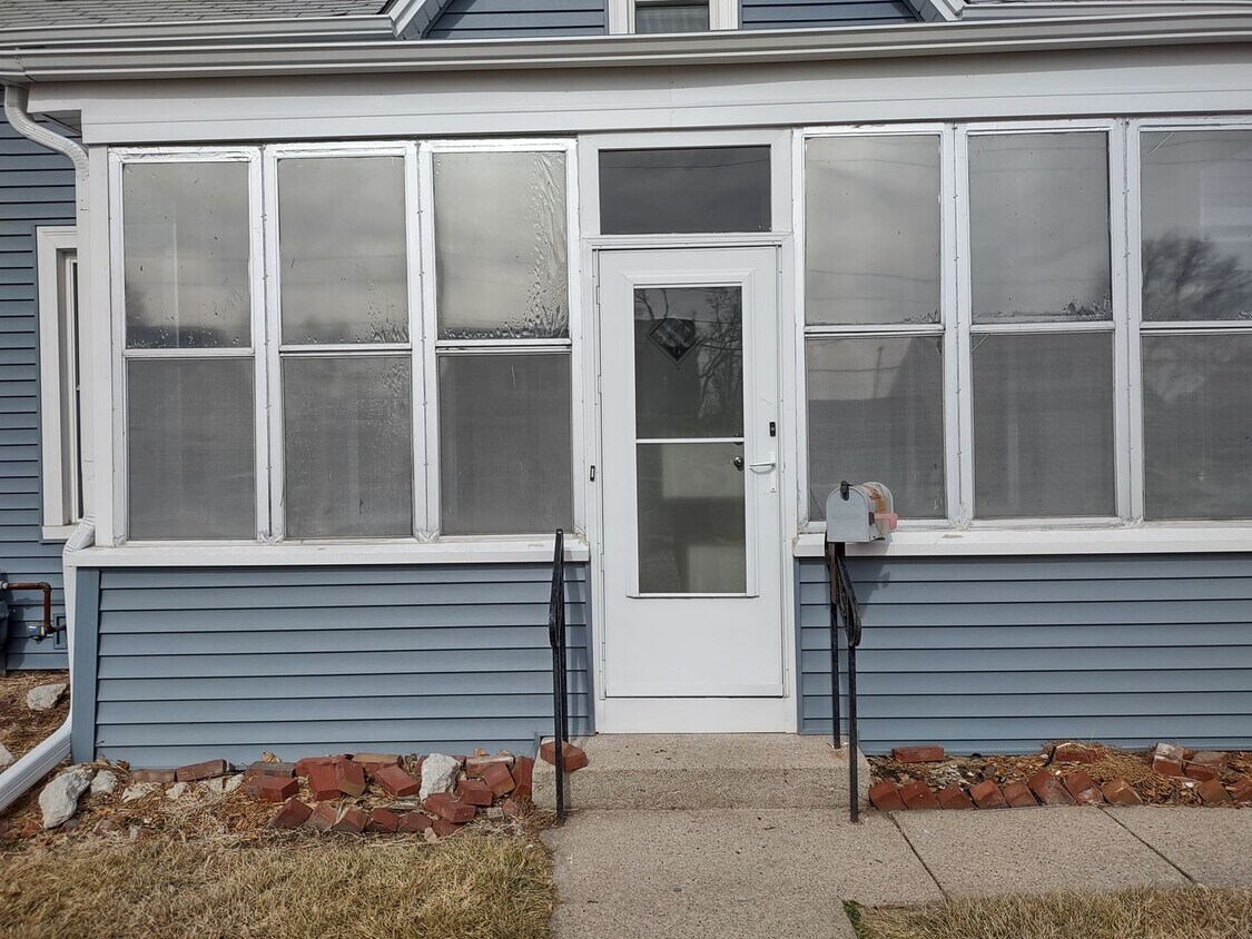 Foto principal - Spacious Blue house with lots of charm.