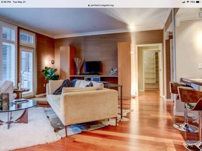 Foto del edificio - 1030 NW Johnson St